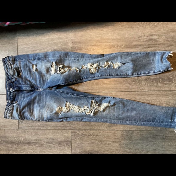 American Eagle Jeans - Picture 1 of 4